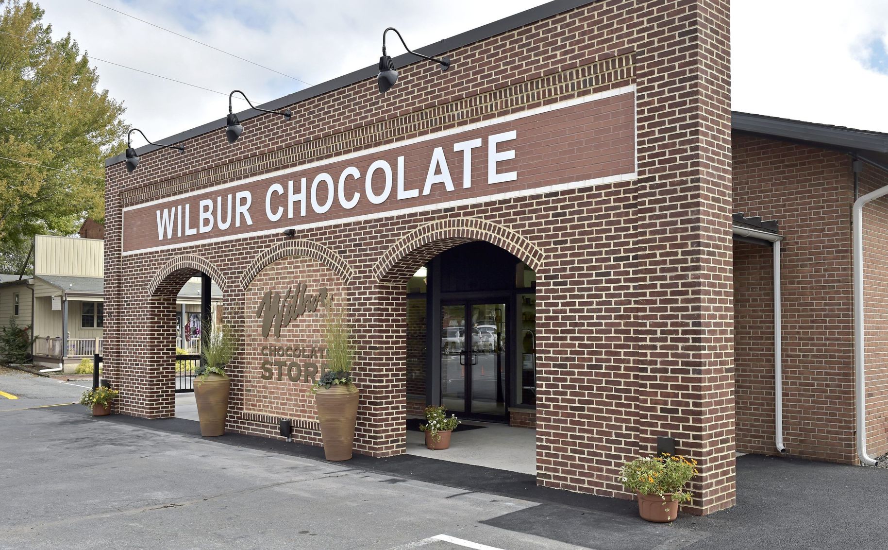 Lititz Wilbur Chocolate store.jpg